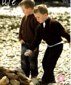 Stylecraft Life Chuncky Knitting Pattern 8286